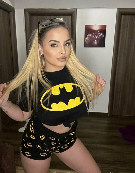 Ramonaioana77