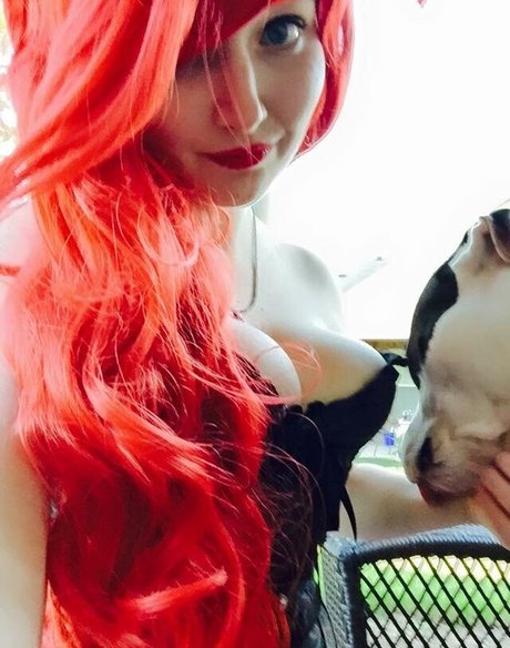 Naakte gelekte OnlyFans-foto van Calliope Rossi