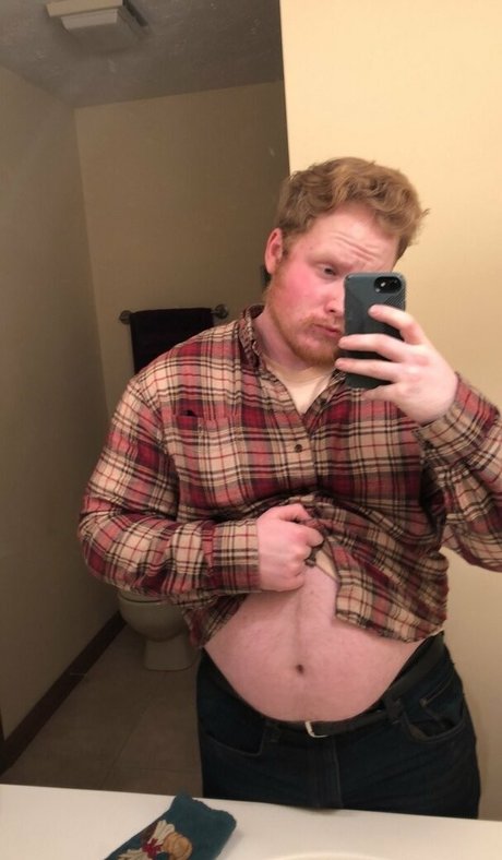 Naakte gelekte OnlyFans-foto van Roaminghog