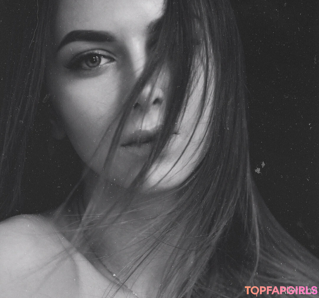 Naakte gelekte OnlyFans-foto van Allwenefree #10 Naakte gelekte OnlyFans-foto van Allwenefree #10