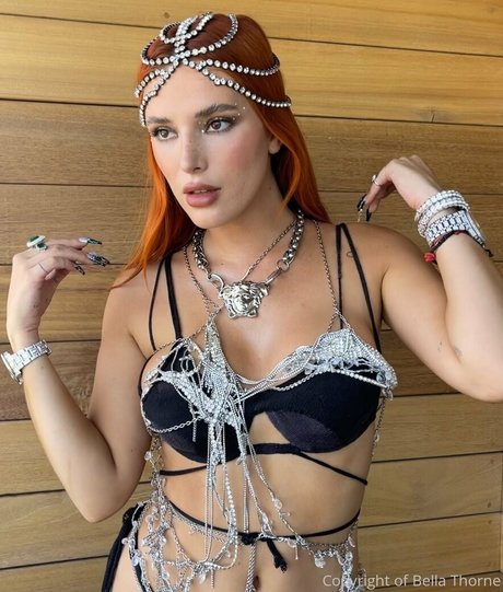 Bella Thorne