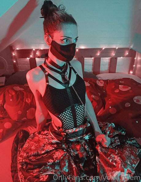 Naakte gelekte OnlyFans-foto van Yonamlem