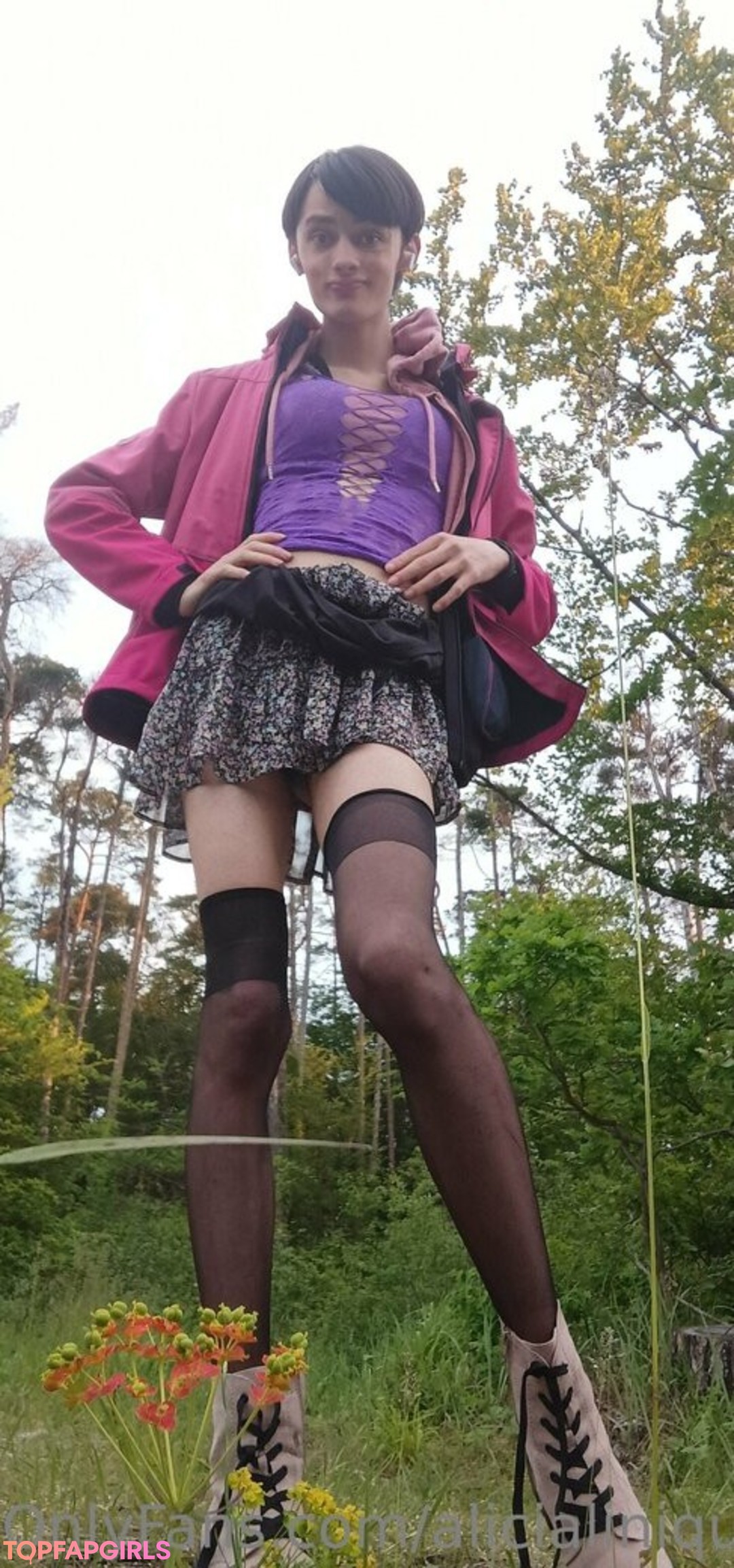 Naakte gelekte OnlyFans-foto van Alicialiniquinn #50 Naakte gelekte OnlyFans-foto van Alicialiniquinn #50