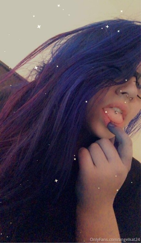 Naakte gelekte OnlyFans-foto van Angelkat24