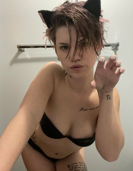 Nicolelow94