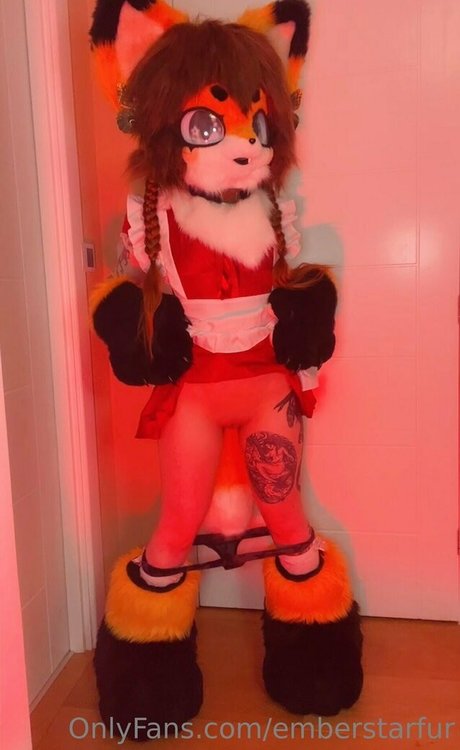 Naakte gelekte OnlyFans-foto van Emberstarfur