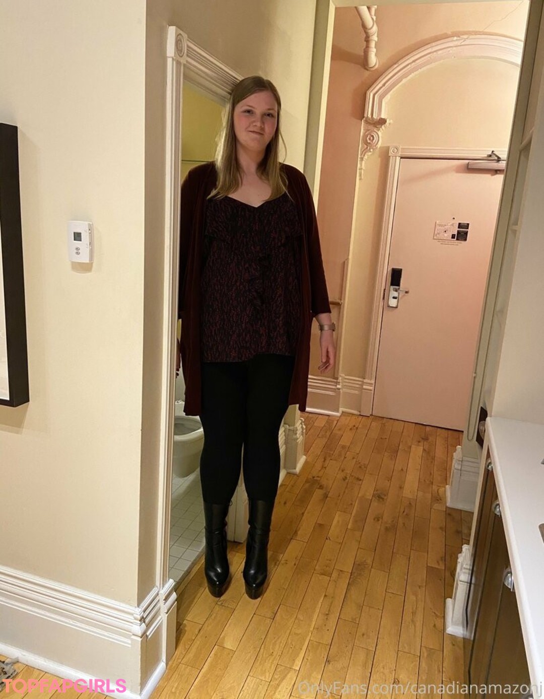 Naakte gelekte OnlyFans-foto van Amazonjacq #109 Naakte gelekte OnlyFans-foto van Amazonjacq #109