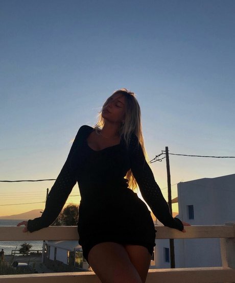 Elly Anne