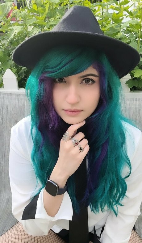 Naakte gelekte OnlyFans-foto van Kittyrawr