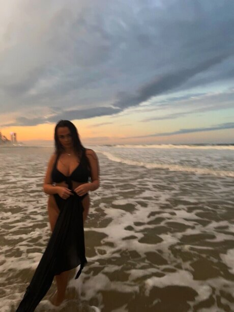 Naakte gelekte OnlyFans-foto van Clauds