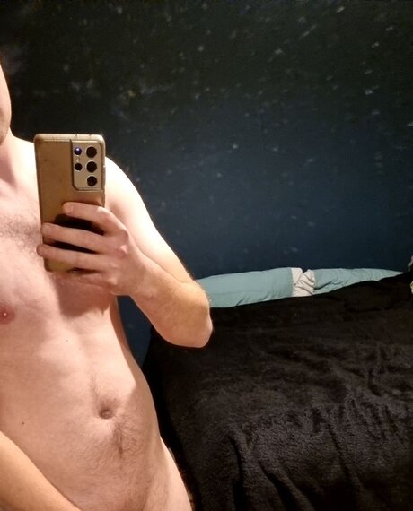 Naakte gelekte OnlyFans-foto van Jake