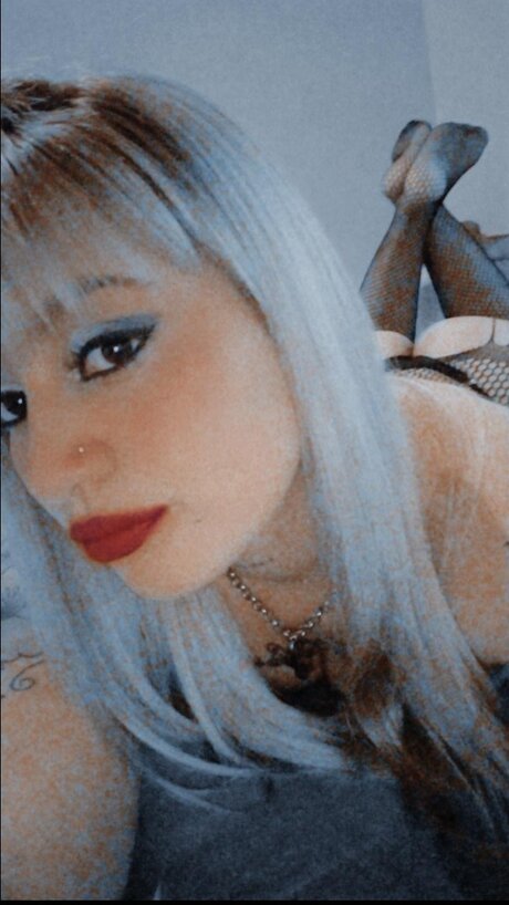 Naakte gelekte OnlyFans-foto van Cintia Benitez