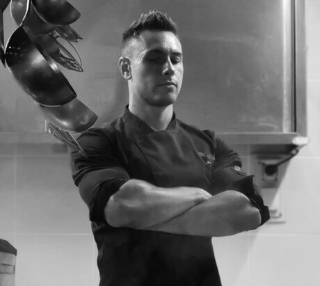 Naakte gelekte OnlyFans-foto van Marco