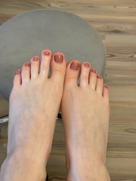 Naakte gelekte OnlyFans-foto van Feetlove