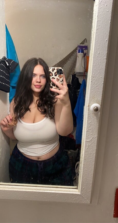 Naakte gelekte OnlyFans-foto van Gabrielle