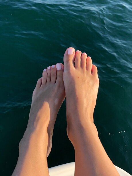 Naakte gelekte OnlyFans-foto van Marti