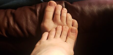 Naakte gelekte OnlyFans-foto van For The Love Of Feet