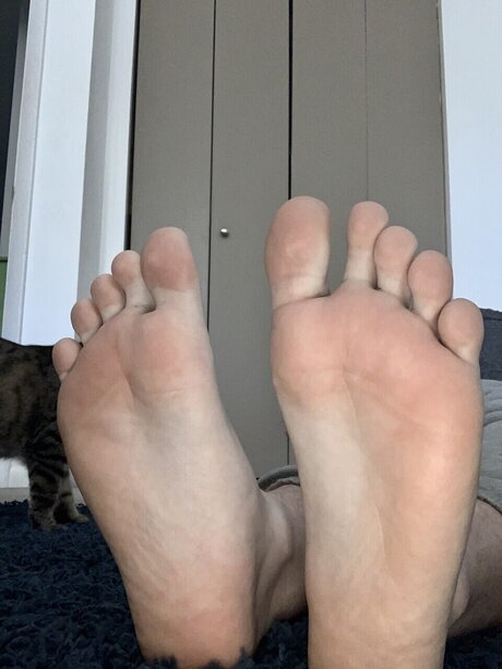 Naakte gelekte OnlyFans-foto van Feetpics1219