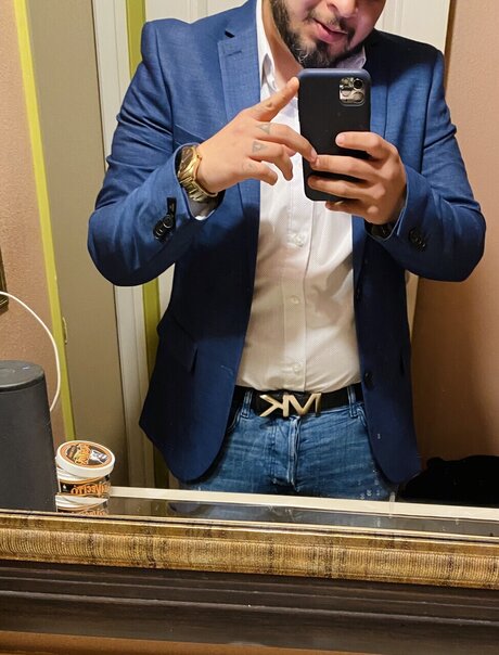 Naakte gelekte OnlyFans-foto van Odn