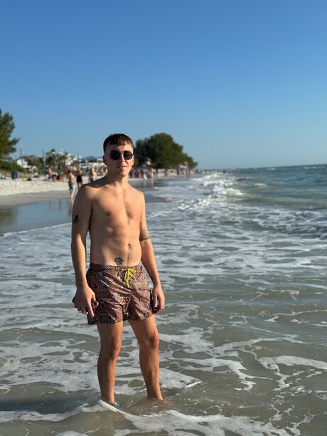 Naakte gelekte OnlyFans-foto van Deccodelicious