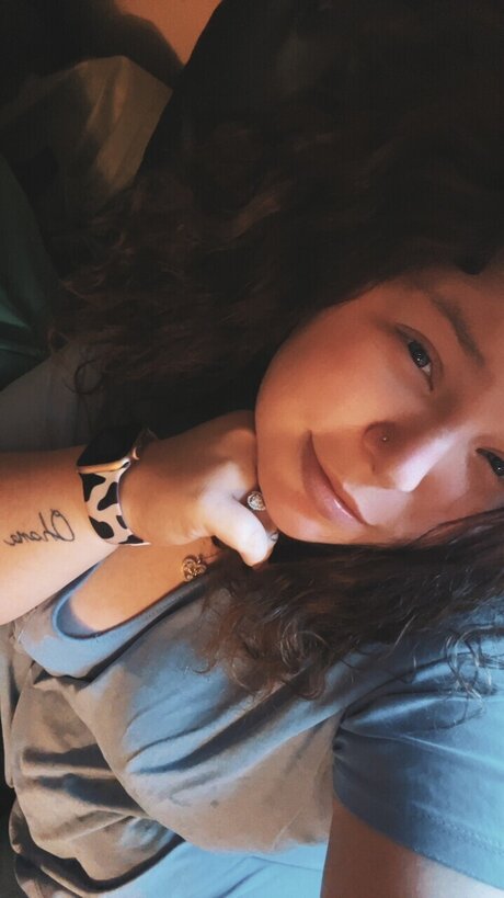 Naakte gelekte OnlyFans-foto van Cheyenne