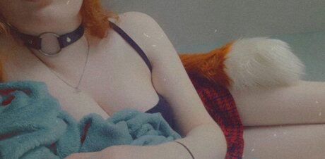 Naakte gelekte OnlyFans-foto van Foxy