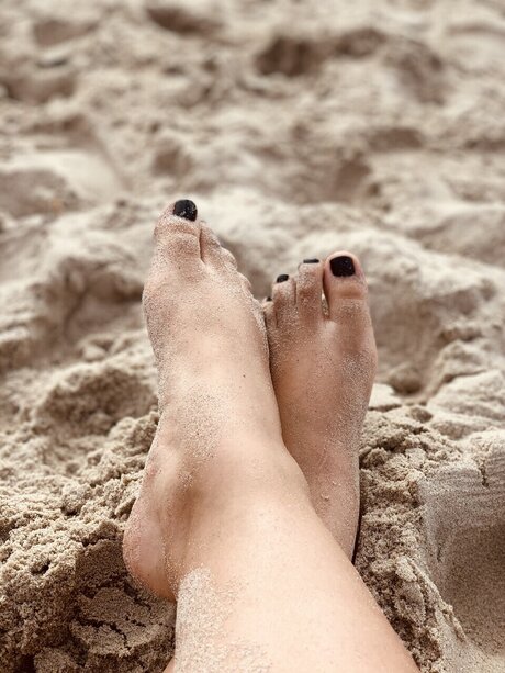 Naakte gelekte OnlyFans-foto van Bunnybonita 