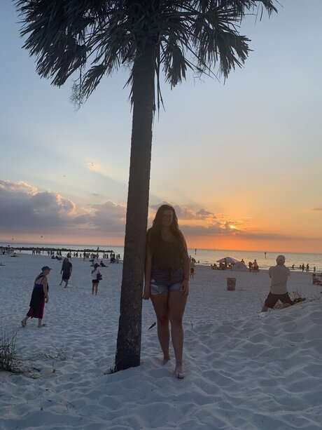 Naakte gelekte OnlyFans-foto van Lily