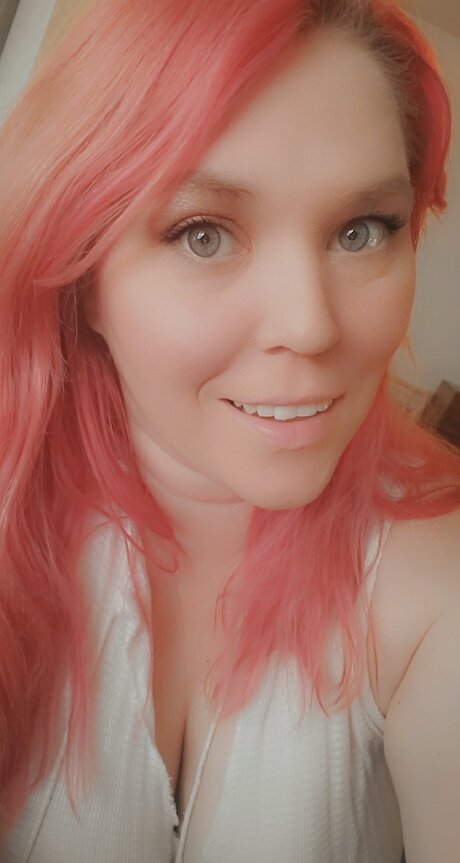 Naakte gelekte OnlyFans-foto van 3 Wishes