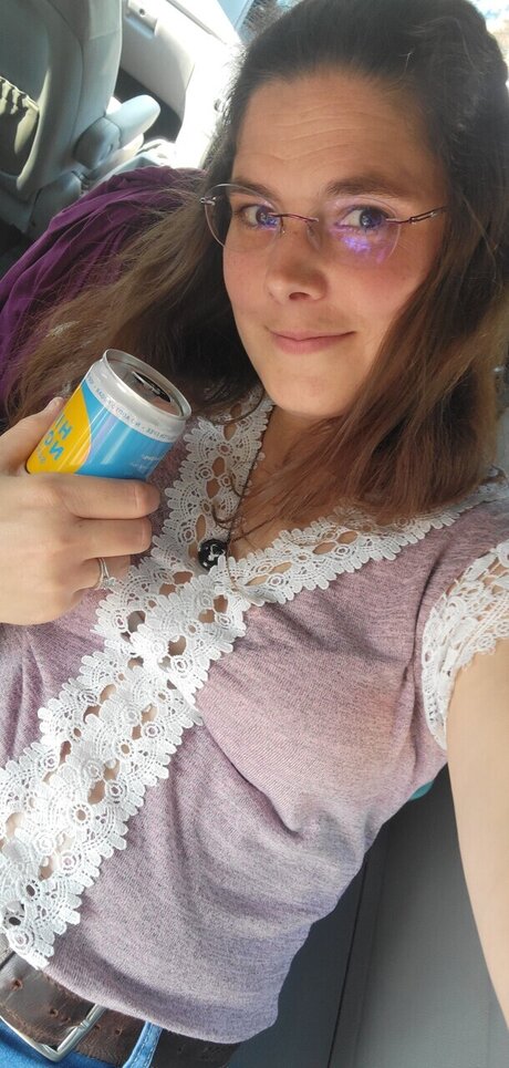 Naakte gelekte OnlyFans-foto van Wordmom22