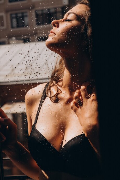 Naakte gelekte OnlyFans-foto van 