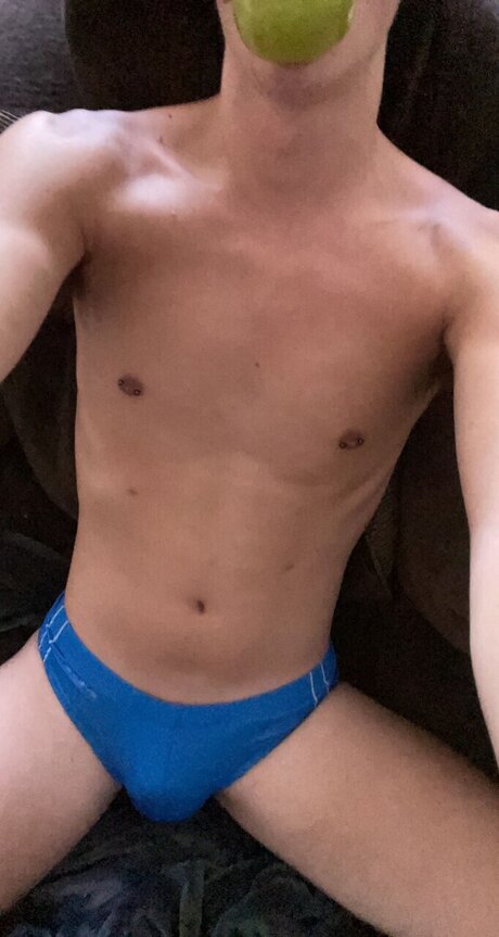 Naakte gelekte OnlyFans-foto van Joshua