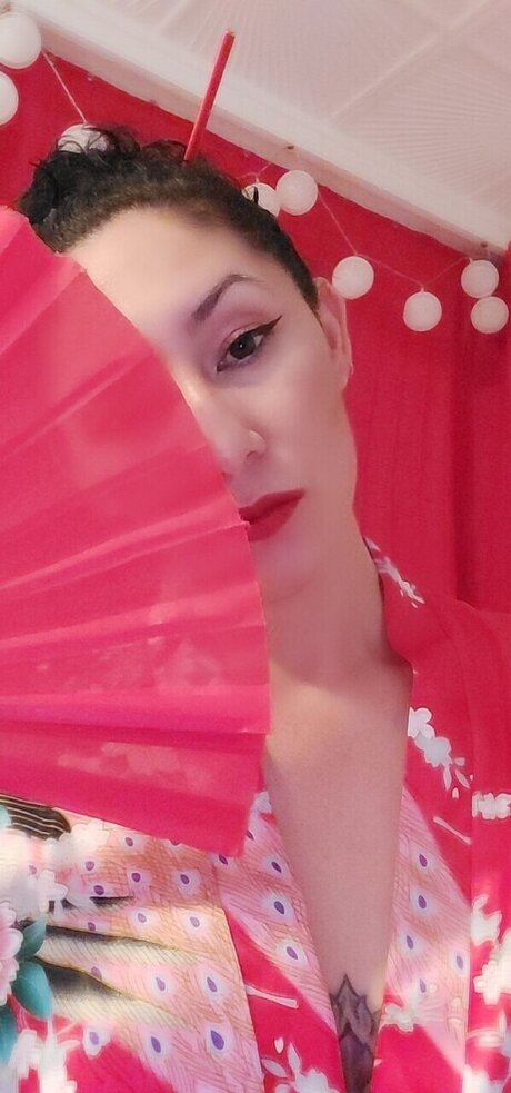 Naakte gelekte OnlyFans-foto van Luna