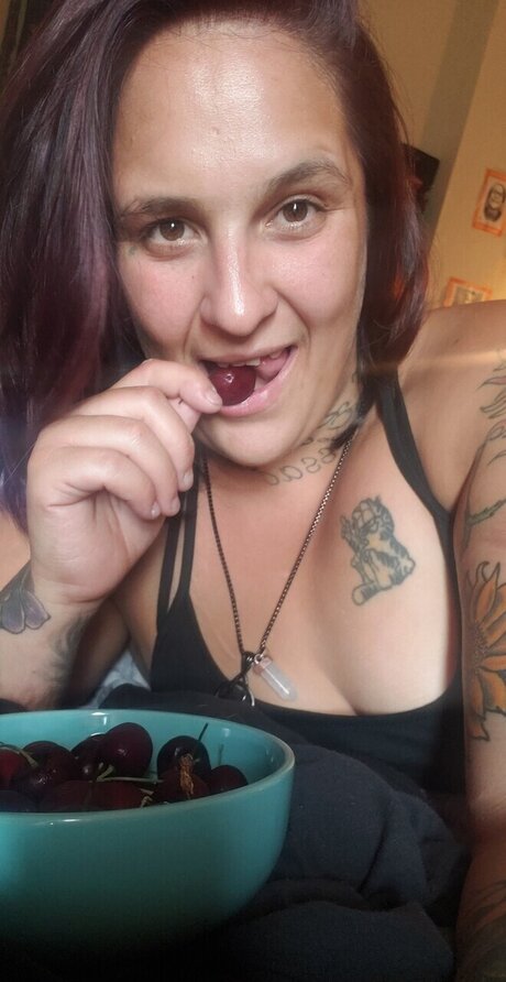 Naakte gelekte OnlyFans-foto van Felicia Griego