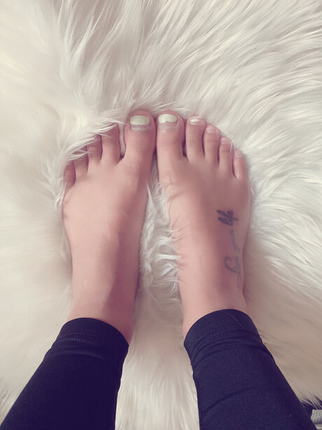 Naakte gelekte OnlyFans-foto van Footish