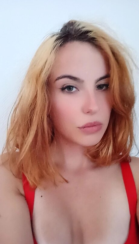 Naakte gelekte OnlyFans-foto van Fanny
