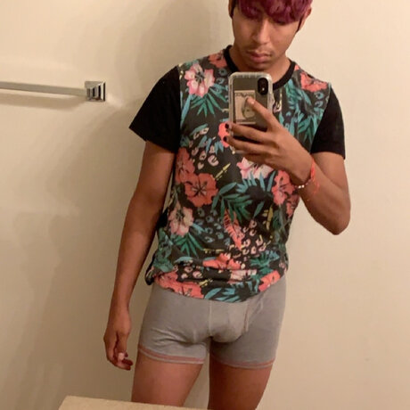 Naakte gelekte OnlyFans-foto van Chocolate Sweets