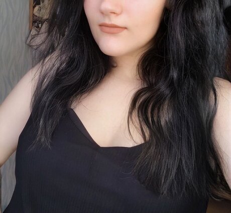 Naakte gelekte OnlyFans-foto van Dianawalsh