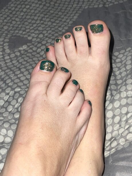 Naakte gelekte OnlyFans-foto van Footgirl86
