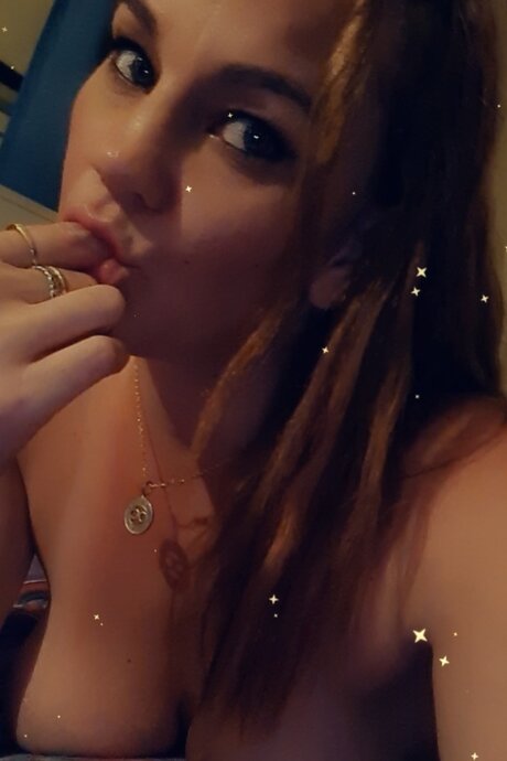 Naakte gelekte OnlyFans-foto van Pretty Princess