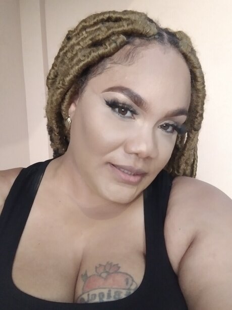 Naakte gelekte OnlyFans-foto van Chelsie Heaven