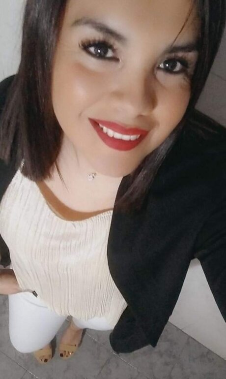Naakte gelekte OnlyFans-foto van Lunahot 