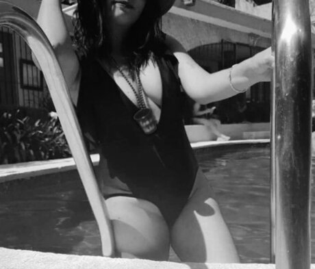 Naakte gelekte OnlyFans-foto van Xiomara