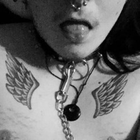 Naakte gelekte OnlyFans-foto van Thevvoyd