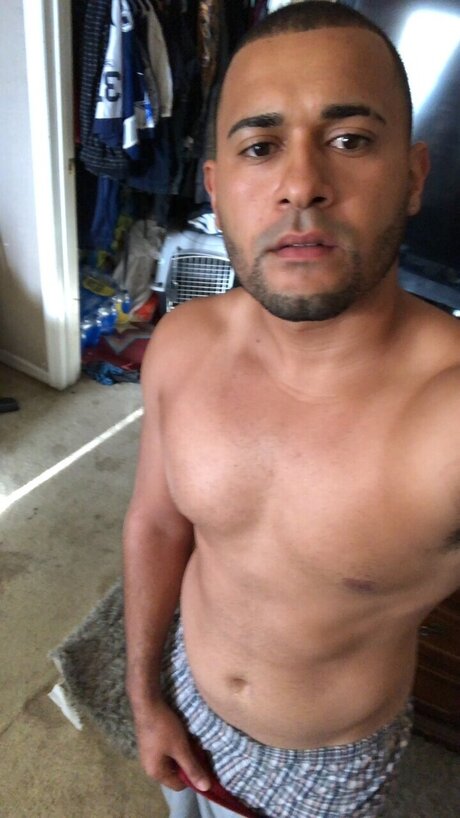 Naakte gelekte OnlyFans-foto van Mrnewyork