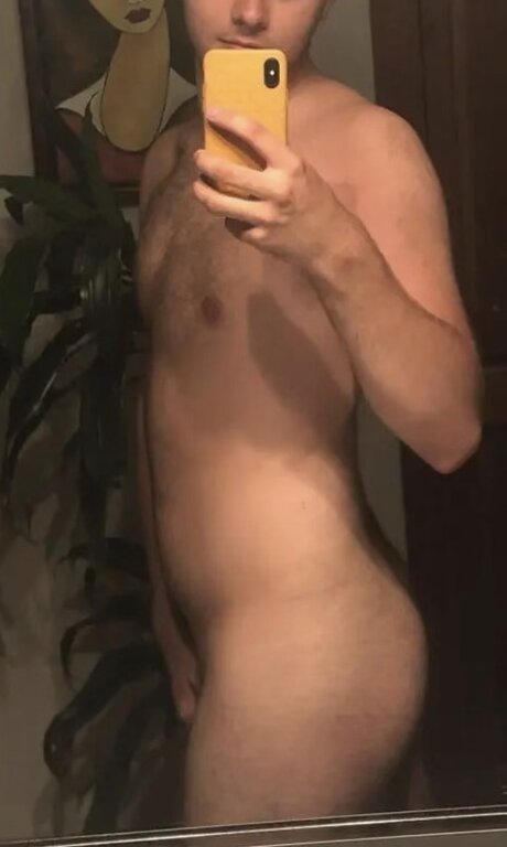 Naakte gelekte OnlyFans-foto van Thomvs