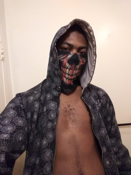 Naakte gelekte OnlyFans-foto van Scorpius Moon
