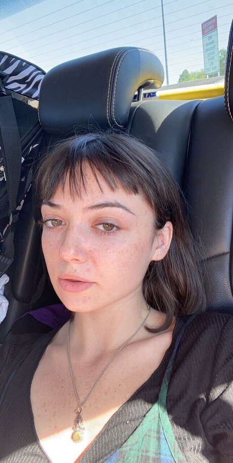 Naakte gelekte OnlyFans-foto van Rosie
