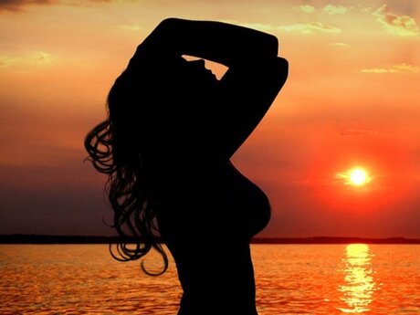 Naakte gelekte OnlyFans-foto van Sweetsunrise