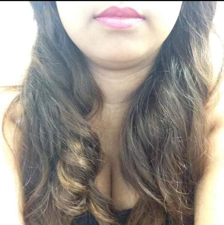 Naakte gelekte OnlyFans-foto van Anakaren